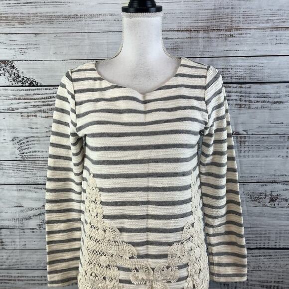 Cupio Top Pullover size Small Ivory Black Striped Lace Shabby Chic Boho Stretch - Picture 2 of 9